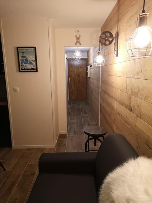 Au Pied Des Pistes Avec Parking Entierement Renove Daire Huez Dış mekan fotoğraf