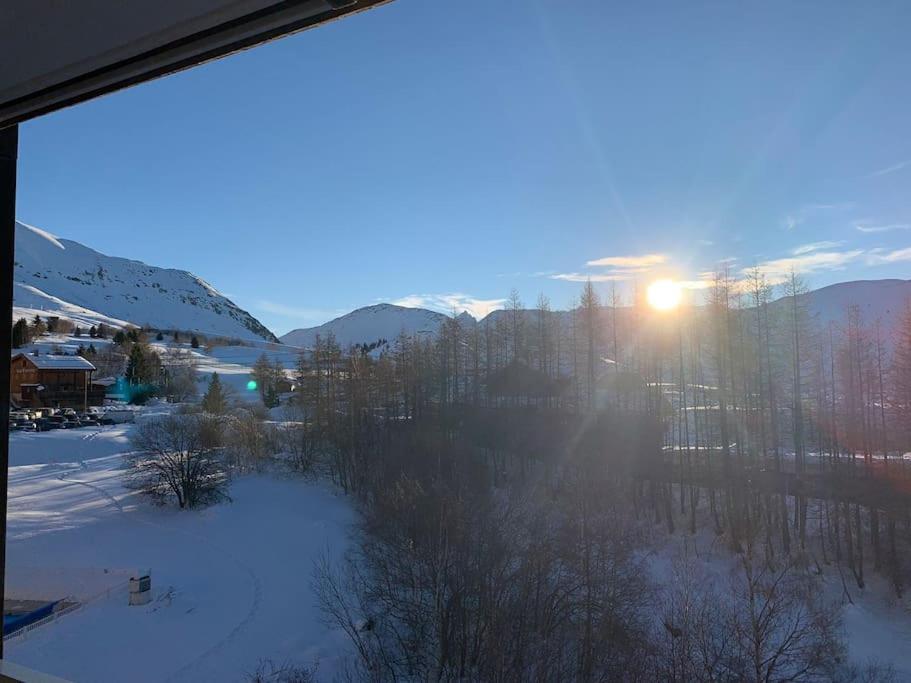 Au Pied Des Pistes Avec Parking Entierement Renove Daire Huez Dış mekan fotoğraf